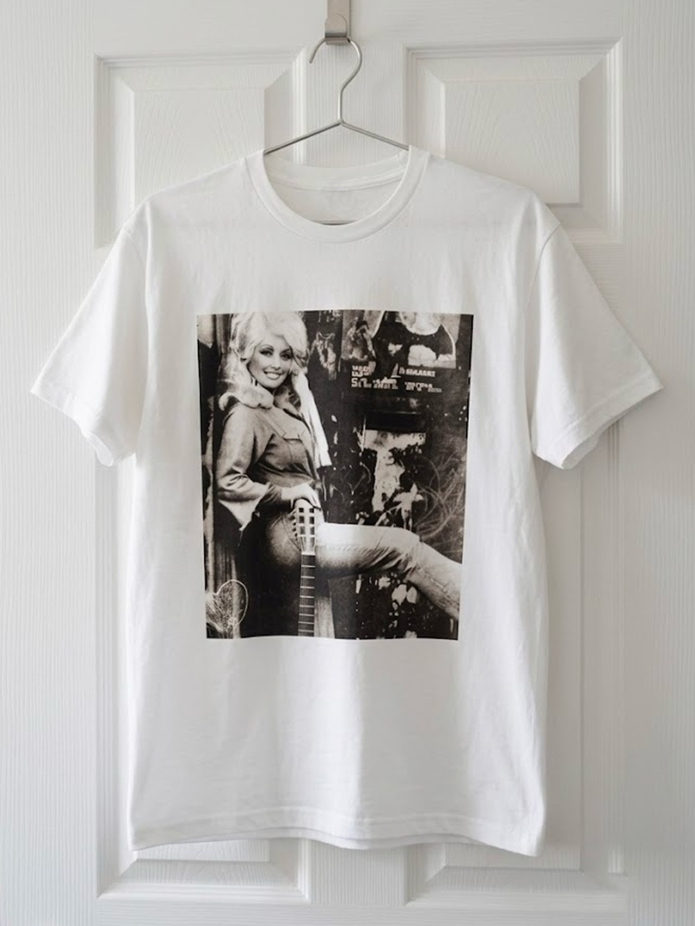 Dolly Parton Guitar Portrait Country Music White T-Shirt